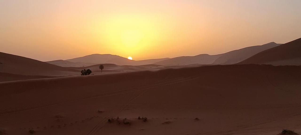 Sahara Merzouga Luxury Camp Zewnętrze zdjęcie